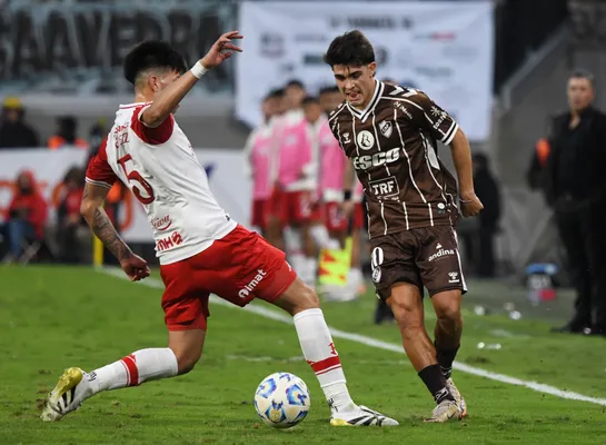 Vicente Taborda en Platens vs. Huracán (Getty Images)