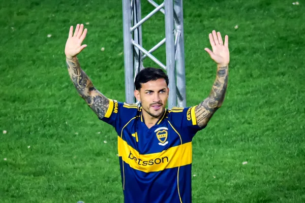 Paredes, ¿puede ser titular en su vuelta a Boca? (Getty)