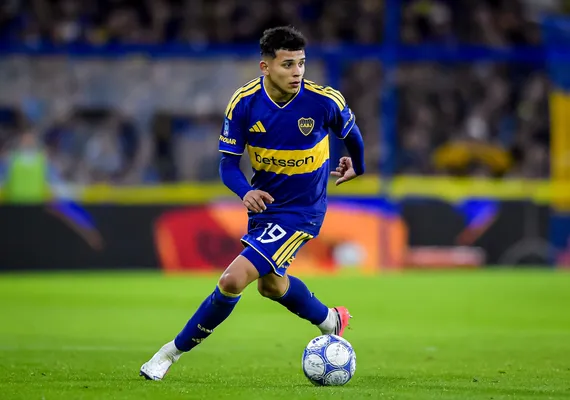 Flores, con chances de ser titular en Boca vs. Unión.