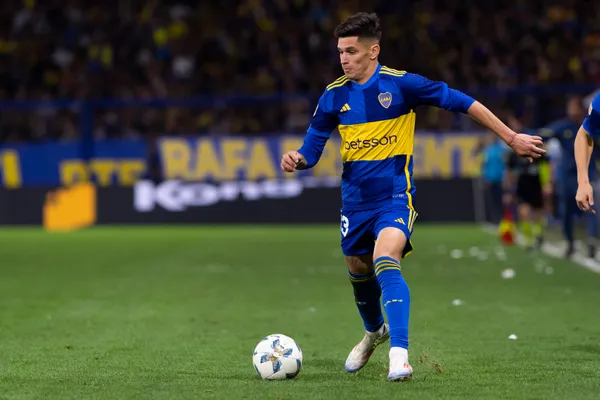 Brian Aguirre, en Boca. (Imago)