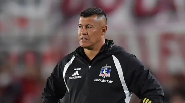 Almirón dirigió a Colo Colo luego de irse de Boca. (Getty)