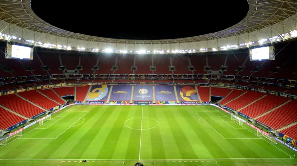 El Mané Garrincha de Brasilia aparece en la lista de opciones.
