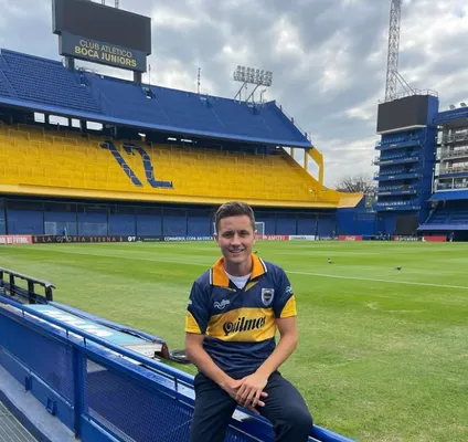Ander Herrera visitó La Bombonera en 2023. (Instagram)