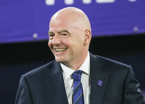 El presidente de la FIFA anunciará que Messi jugará el Mundial de Clubes. (Imago)