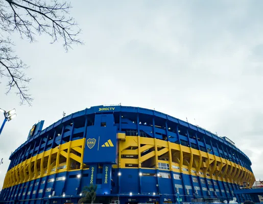 Boca quiere ampliar La Bombonera. (Getty)