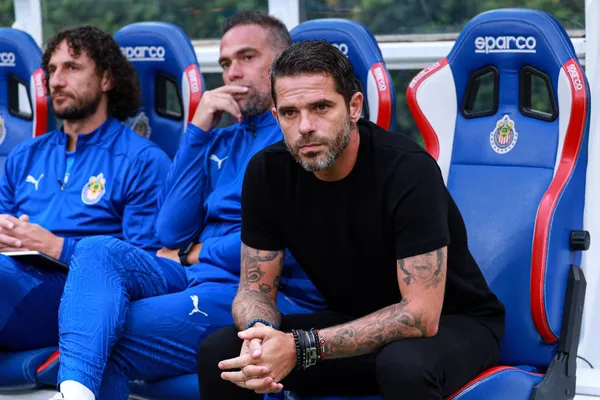 ¿Se mantiene el cuerpo técnico de Gago? 