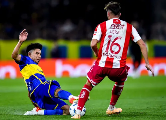 Vera, en La Bombonera, con Unión. (Getty)