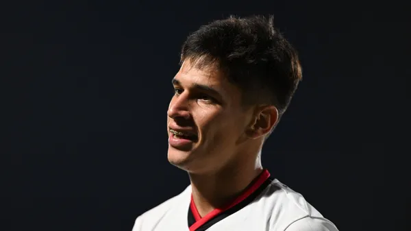 Brian Aguirre, el extremo que está en el radar de Boca.