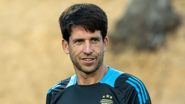 Placente, entrenador de la Selección Argentina Sub 20, llenó de elogios a Milton Delgado.