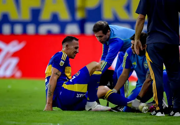 Cristian Lema se lesionó en el duelo con Riestra. (Getty)