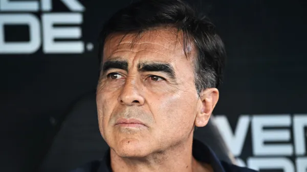 Gustavo Quinteros, ex DT de Vélez (Getty Images)