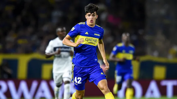 Vega debutó en Boca y está cedido en Banfield hasta diciembre.