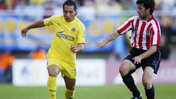 Santi Cazorla fue compañero de Riquelme. (Getty)
