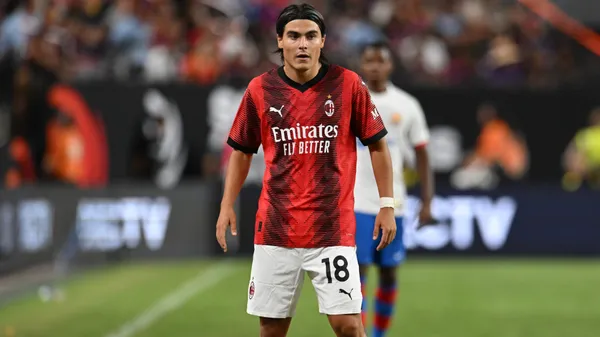 Romero utiliza el n°18 en Milan al igual que en Lazio (Getty)