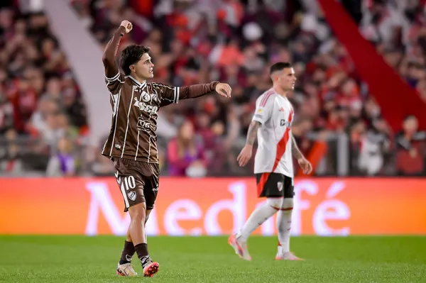 Vicente Taborda en Platense vs. River (Getty Images)