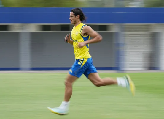 Edinson Cavani en el entrenamiento de Boca. (Boca Oficial)