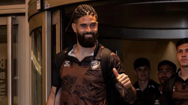 Orsini jugó en Platense hasta fines del 2025.