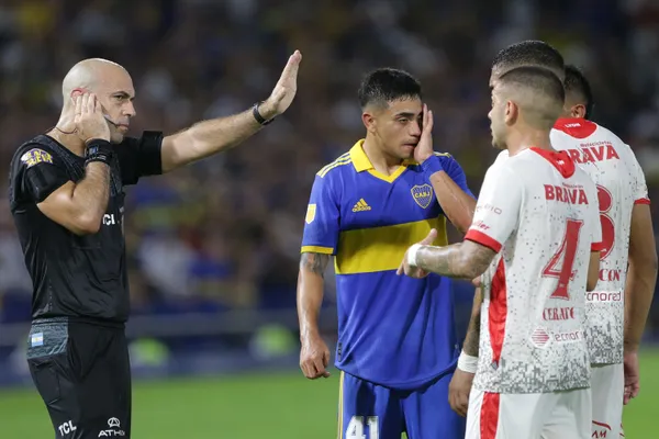 Jorge Baliño fue durísimo con Gago. (Getty)