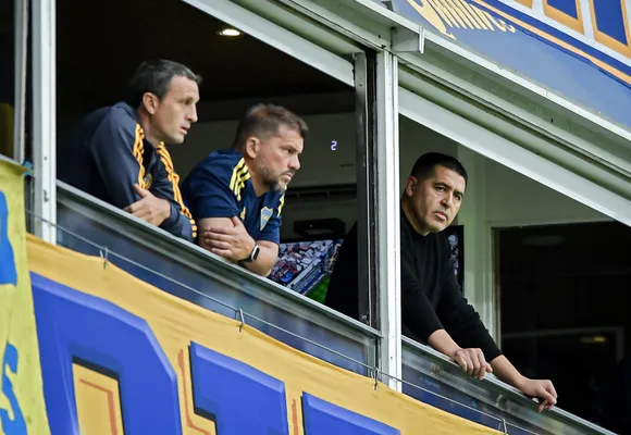 Riquelme, interesado en Esequiel Barco. (Getty)