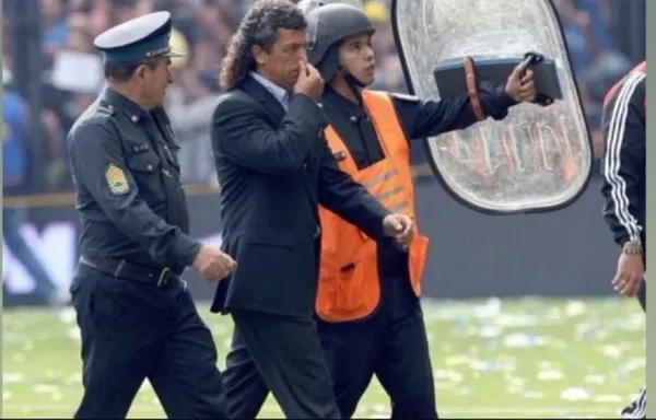El gesto de Pipo Gorosito contra La Bombonera siendo DT de River
