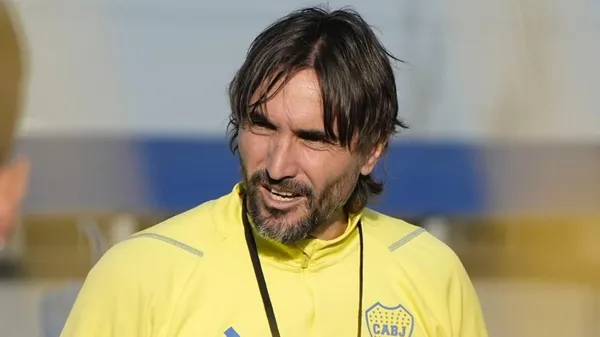 Diego Martínez busca alternativas para el duelo ante Independiente del Valle. (Boca Juniors)