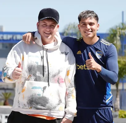 Zeballos, junto a su amigo Ignacio.