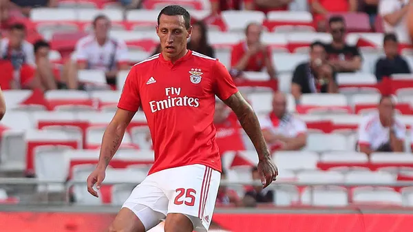 Cristian Lema en su paso por el Benfica de Portugal.