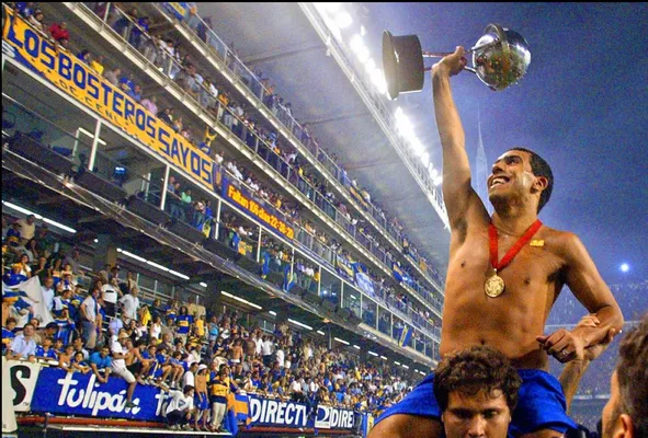 Boca vuelve a la Sudamericana, torneo que consiguió en 2004 y 2005. (Captura)