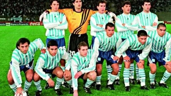 Diego Latorre sufrió en Racing el peor recuerdo de su carrera. (Foto web)