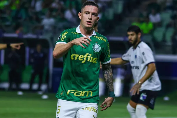 Aníbal Moreno podría llegar a un precio más bajo, si Riquelme espera. (Getty Images)