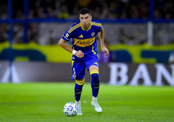 Rodrigo Battaglia será central ante Alianza Lima. (Getty)