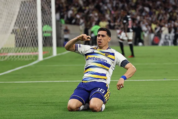 Merentiel festeja su golazo ante Vasco da Gama.