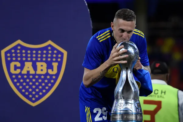 Norberto Briasco campeón de la Copa Argentina con Boca en 2021 (Getty Images)