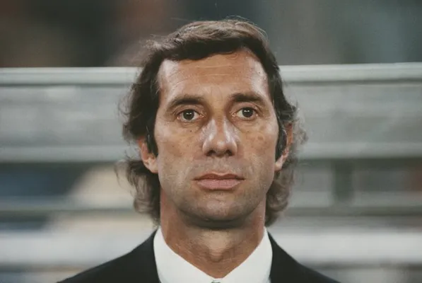 Carlos Bilardo, ex entrenador de la Selección de Argentina (Twitter)
