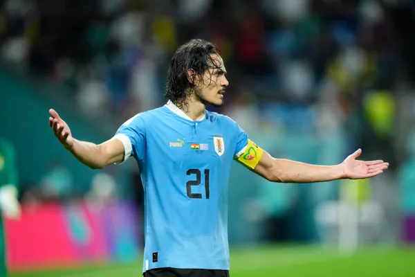 Cavani, con la cinta de capitán en Uruguay