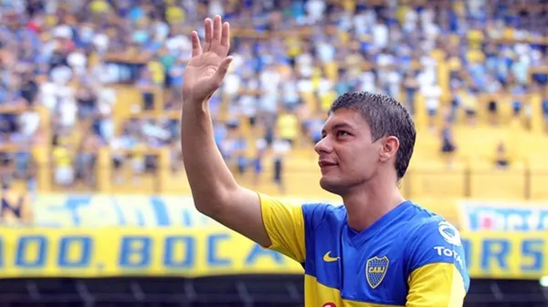 Battaglia jugó su último partido como profesional en el Apertura 2011