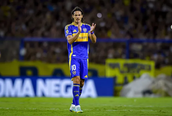 Cavani, entre los futbolistas que más minutos tuvieron en el Boca 2025. (Getty)