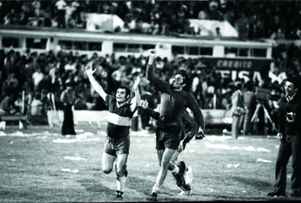 La final del Nacional 76, el mejor momento de Gatti en Boca. (El Gráfico)