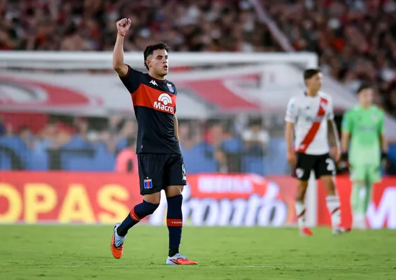David Romero, de Tigre, una de las opciones para reforzar el ataque. (Getty)