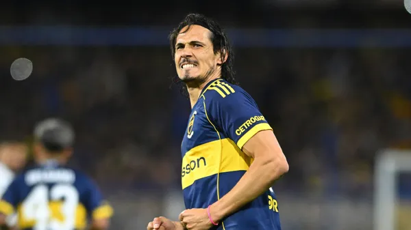Cavani se volvió a lesionar