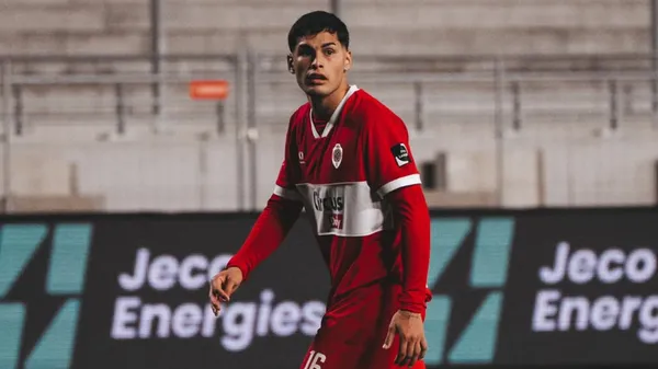 Mauricio Benítez se perdió varios partidos en Bélgica. (Instagram)