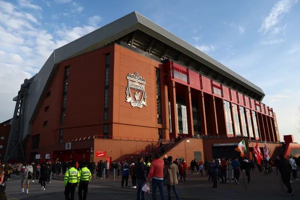 Liverpool, otro de los interesados en el Colo Barco