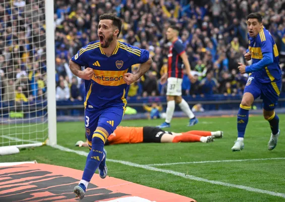 Saracchi le dio la victoria a Boca. (Imago)