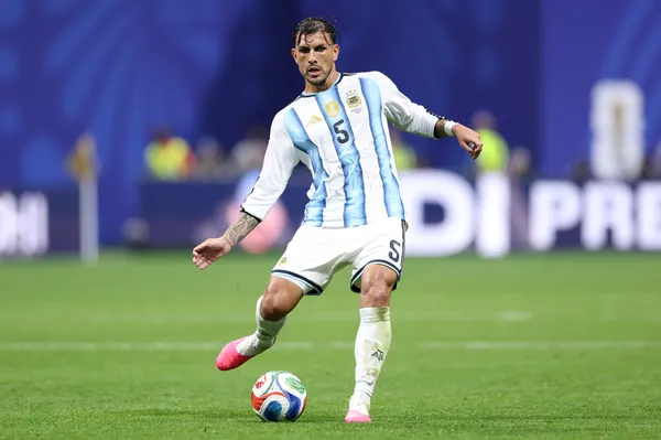 Boca recibirá aproximadamente 285.000 dólares por Paredes. (Getty Images)