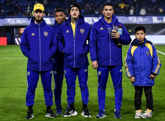 Diego González y Darío Benedetto se reencontraron en Boca. (Getty Images)