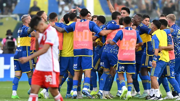 El Xeneize logró un triunfo fundamental ante el clásico rival. (Getty)