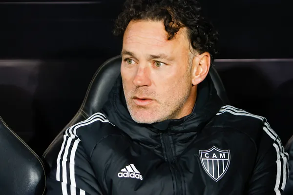Gabriel Milito quiere a Fausto Vera