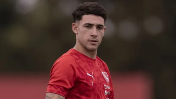 Santiago Montiel, descartado para el partido contra Boca. (Independiente Oficial)