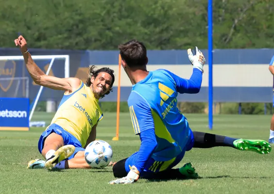Cavani se exige durante la pretemporada en Boca Predio
