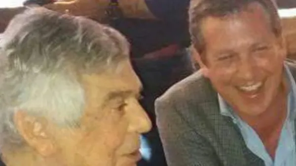 El presidente de la CONMEBOL despidió a su padre en las redes sociales. (@Alejandrodominguezws)